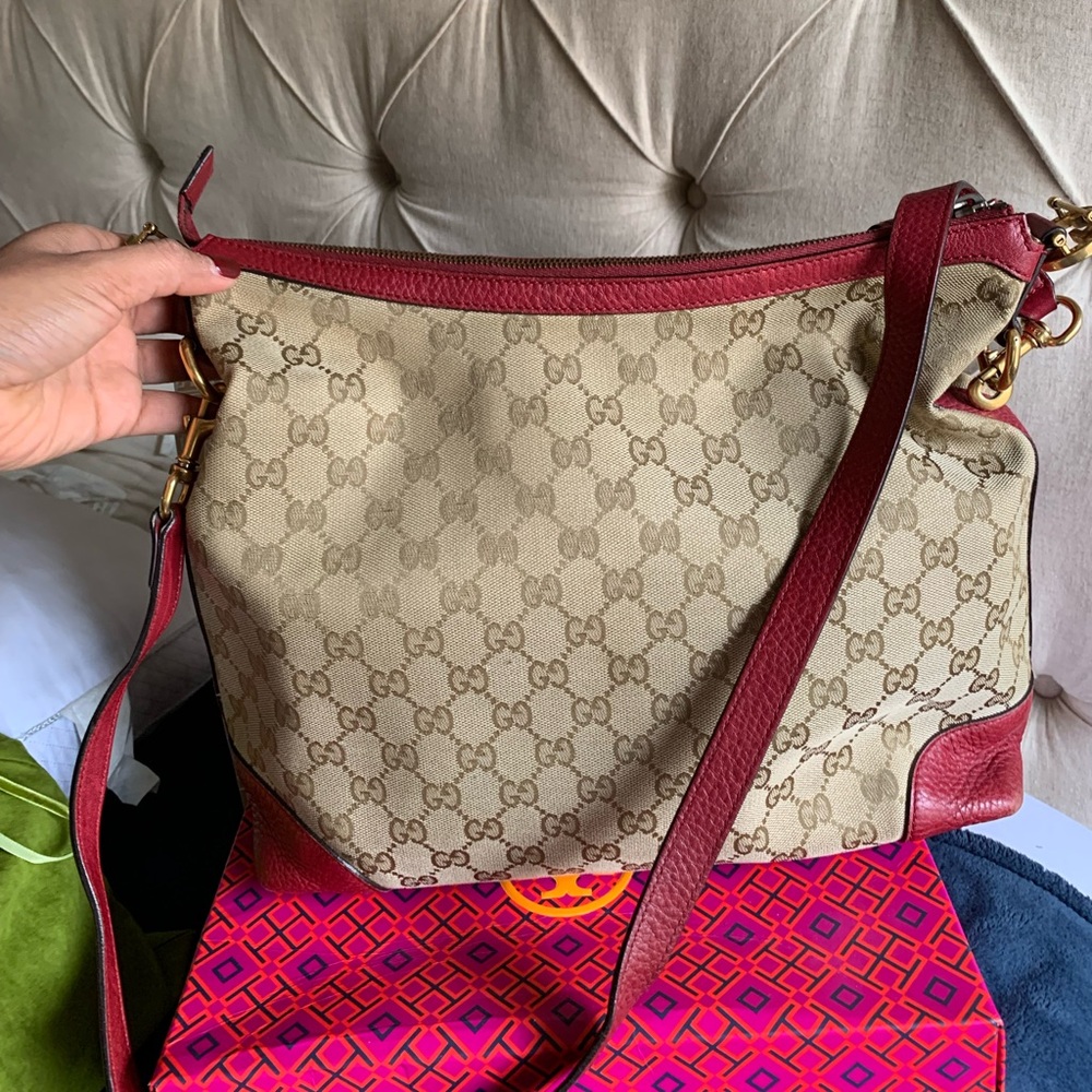Gucci GG canvas Beige and Burgundy Shoulder Bag